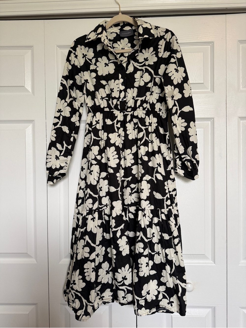 Black and White Floral Long Sleeve Midi Dress